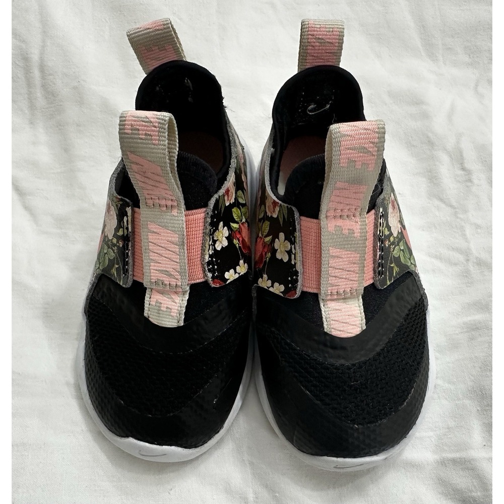 Nike Youth Flex Runner Shoe Size 6 C Slip On Black Floral Pink - Picture 3 of 7